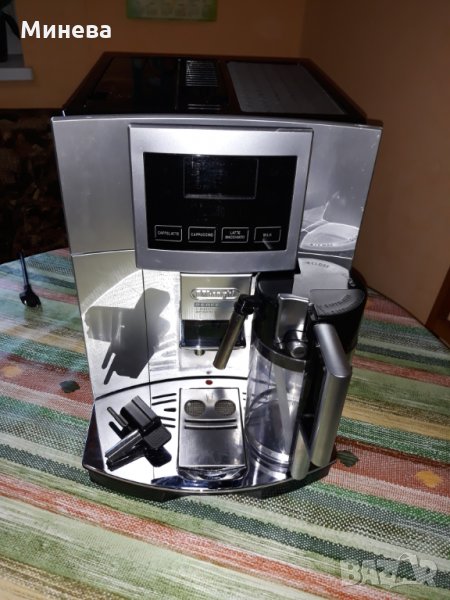 Кафе автомат DELONGHI Perfecta cappuccino graphic touch, снимка 1