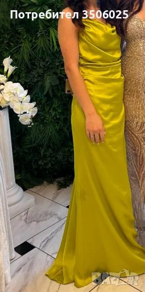 Продавам дълга официална рокля , снимка 1