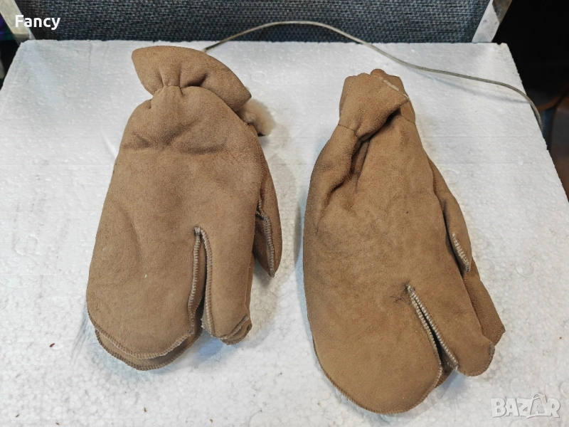 Два чифта топли ръкавици с по два пръста, снимка 1