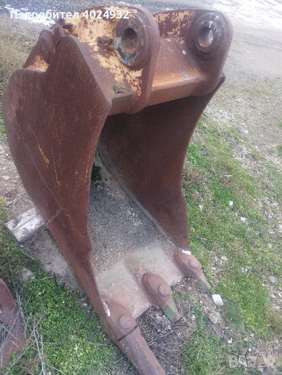 Масивна кофа за колесен багер либхер а 900 с повдигаща кука,ширина: 60 см, снимка 1