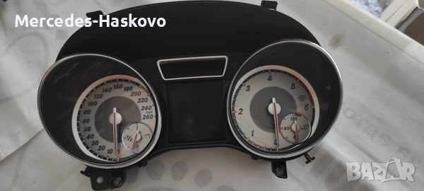 Mercedes-Benz  Табло  , снимка 1