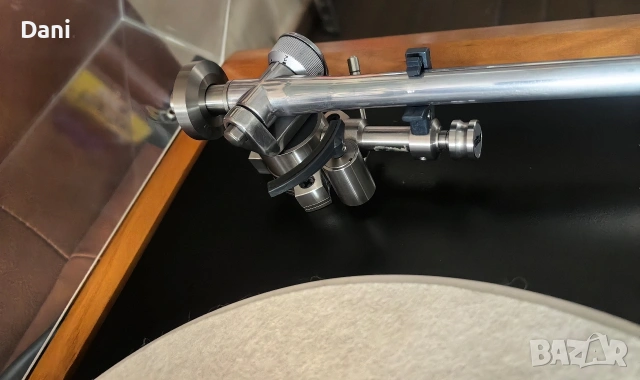 Грамофон Rega P9, снимка 4 - Грамофони - 49409189