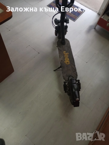 Тротинетка Jeep, снимка 2 - Скутери и тротинетки - 52660800