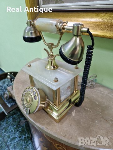 Изключително красив антикварен италиански телефон от оникс и позлатен месинг , снимка 4 - Антикварни и старинни предмети - 43311628