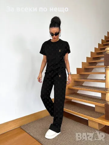 Louis Vuitton Дамски Спортен Комплект Тениска И Долнище🔝Дамски Спортен Екип Луис Витон Код A559, снимка 2 - Комплекти - 50183226