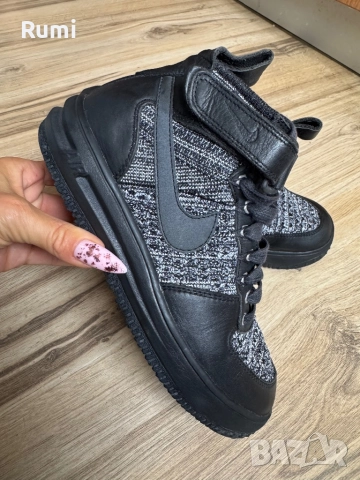 Оригинални кецове Nike Lunar Force1 Flyknit ! 37,5 н, снимка 2 - Маратонки - 52258042