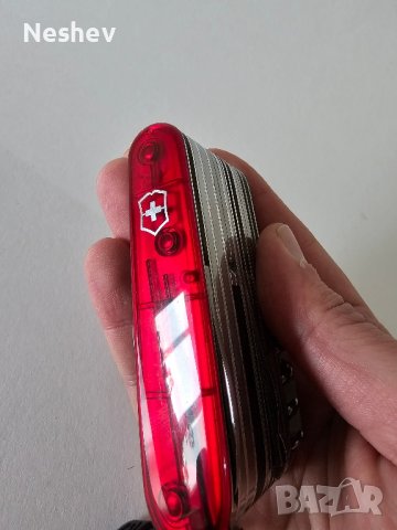 Victorinox Swisschamp XLT като нов + кожен калъф, снимка 3 - Ножове - 44112605