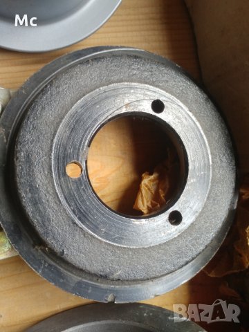 Шайби Уаз коленов вал и водна помпа нови руски, снимка 3 - Части - 28565815