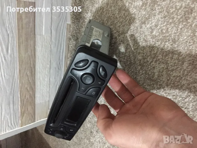 CD - касетофон за Мерцедес W202, снимка 4 - Аксесоари и консумативи - 49325586