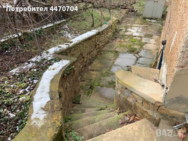 КЪЩА С ДВОР И ГЕРАН В С. ДОЙРЕНЦИ – 30 000 €, снимка 5 - Къщи - 53242518