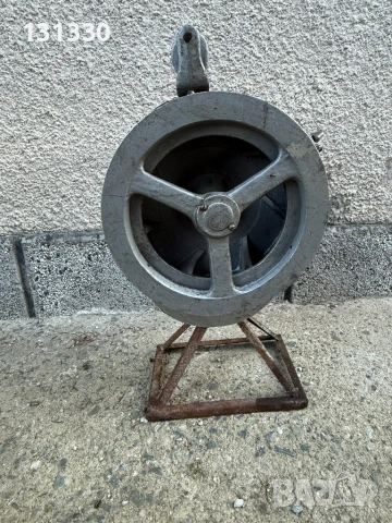 Продавам военна ръчна сирена бойна тревога , снимка 2 - Други - 48826568