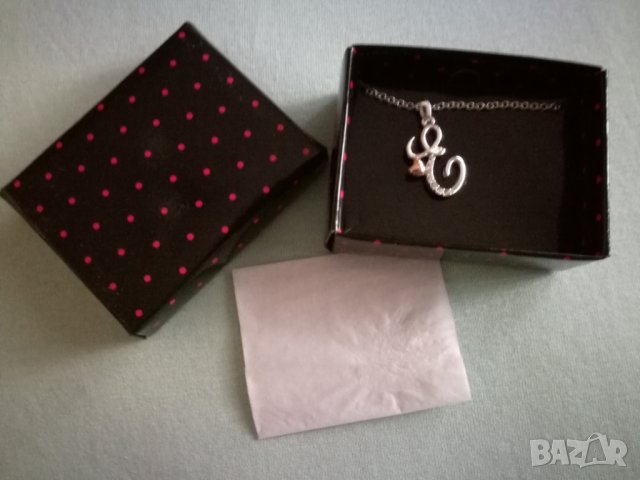 Колие с буквичка, снимка 2 - Други - 27670636