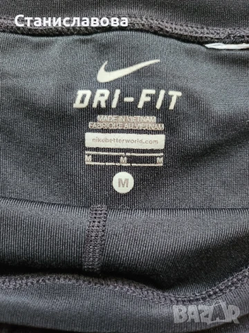 Дамски къс клин Nike, снимка 2 - Клинове - 50587207