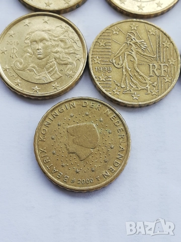 лот 17 монети от 10 евроцента различни държави, снимка 6 - Нумизматика и бонистика - 47993675