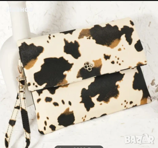 Дамски клъч, снимка 2 - Чанти - 51104932