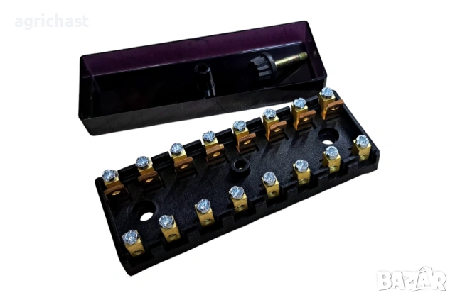 Касета, държач за авто бушони., снимка 2 - Части - 13644846