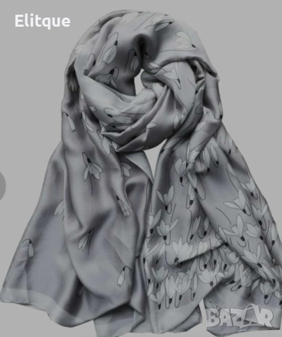 Пролетен шал с деликатен флорален принт. Размер: 90/180см, снимка 6 - Шалове - 52894813