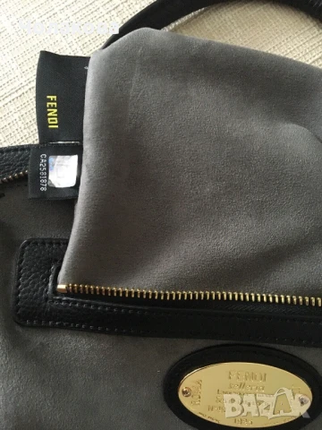 Черна дамска кожена чанта Fendi Selleria Adele Doctor's Bag, снимка 7 - Чанти - 51177064