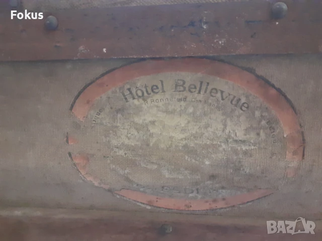 Страхотен голям антикварен сандък с етикет - Hotel Bellevue, снимка 2 - Антикварни и старинни предмети - 50852649