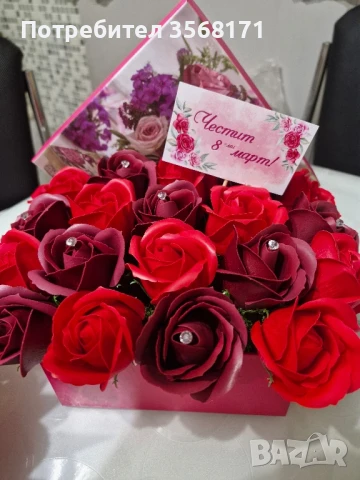 Кутии със 17 сапунени рози, снимка 4 - Подаръци за жени - 50450279