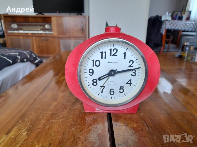 Стар настолен часовник будилник Янтар,Jantar #2