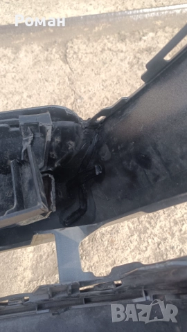 Задна броня Audi Q7 4m , снимка 3 - Части - 52955804