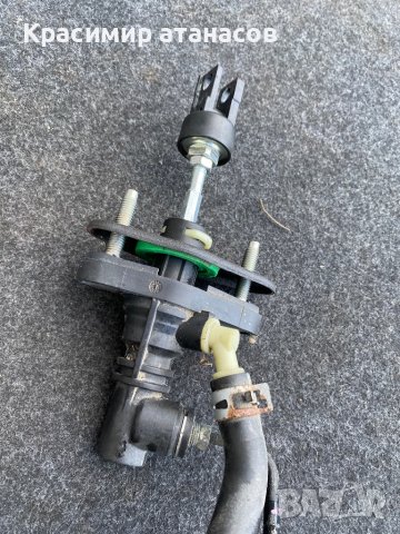 Горна помпа съединител за Тойота Аурис.31420-02031-B, снимка 2 - Части - 44132840