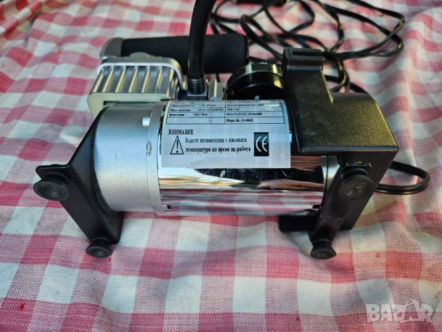 Компресор за гуми 12V Auto practic, снимка 9 - Аксесоари и консумативи - 52526389