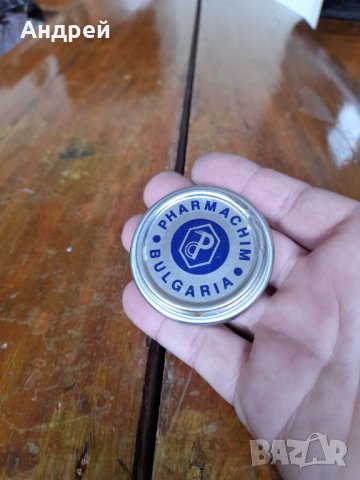 Стара капачка за бурканче Фармахим, снимка 2 - Други ценни предмети - 39953701