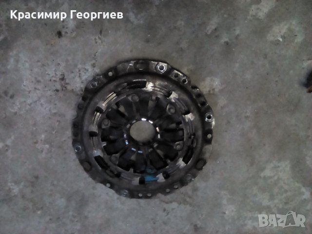 Изитроник Притискателен диск  Опел на 20 000км 50лева, снимка 2 - Части - 38014639