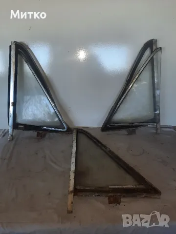 Предни странични триъглни стъкла за ГАЗ Волга ВАЗ или УАЗ