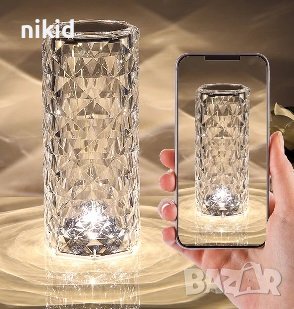 Кристална LED Настолна лампа светеща с 16 цвята Diamond Table Lamp, снимка 2 - Настолни лампи - 43010462