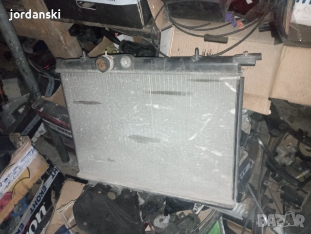 Воден радиатор от Пежо 206-бензин