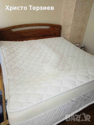 Спалня от орех, снимка 4 - Спални и легла - 51982114