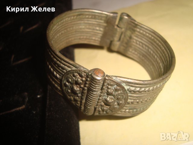 19 ВЕК ВЪЗРОЖДЕНСКА САЧАНЕНА ГРИВНА с ЩИФТ СРЕБЪРНА МАЙСТОРСКА СТАРА РЪЧНА ИЗРАБОТКА НАКИТ 6627, снимка 15 - Антикварни и старинни предмети - 33214924