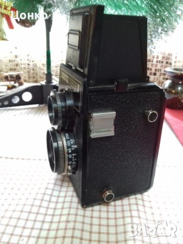 Ретро фотоапарат, снимка 3 - Антикварни и старинни предмети - 53149338