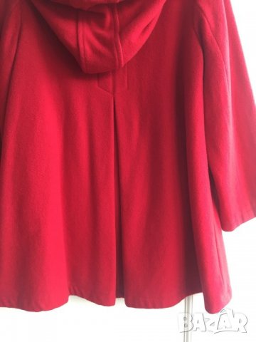 Детско палто LCWkiki, за 10г./140см, с качулка, 80% вълна 20% полиамид, много запазено, снимка 5 - Детски якета и елеци - 27419735