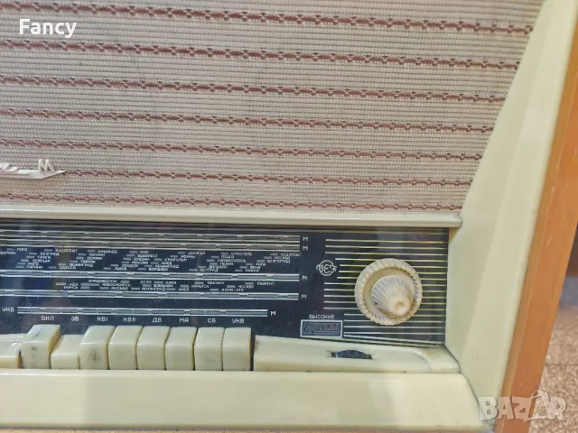 Радио Грамофон Latvija M , снимка 5 - Антикварни и старинни предмети - 47892974