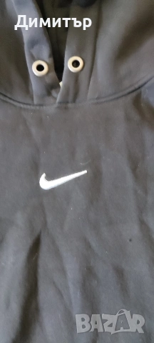 Nike, снимка 2 - Суичъри - 53405414