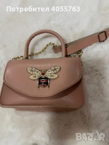 Дамска чанта