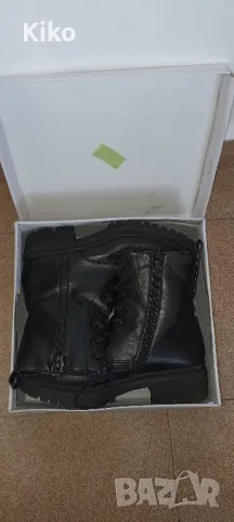 Топли дамски обувки - номер 40