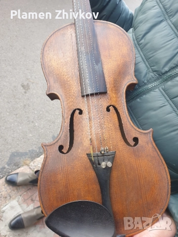 Голяма цяла стара цигулка от 1902 г , снимка 2 - Антикварни и старинни предмети - 52441332