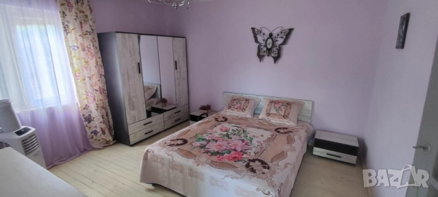 Хубава двуетажна къща с двор с. Маломир /22 км от Ямбол, снимка 13 - Къщи - 52071871