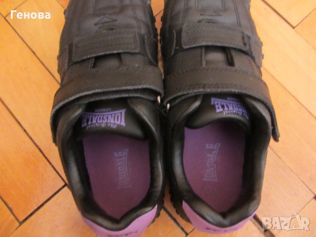 Кожени маратонки номер 37