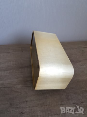 Стар настолен часовник Junghans С МЕСЕЦ ДАТА И ДЕН, снимка 6 - Антикварни и старинни предмети - 37406199