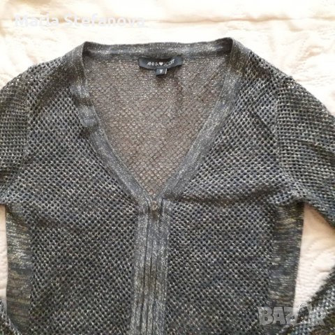Златиста жилетка Anna  Scott, снимка 2 - Жилетки - 27305001