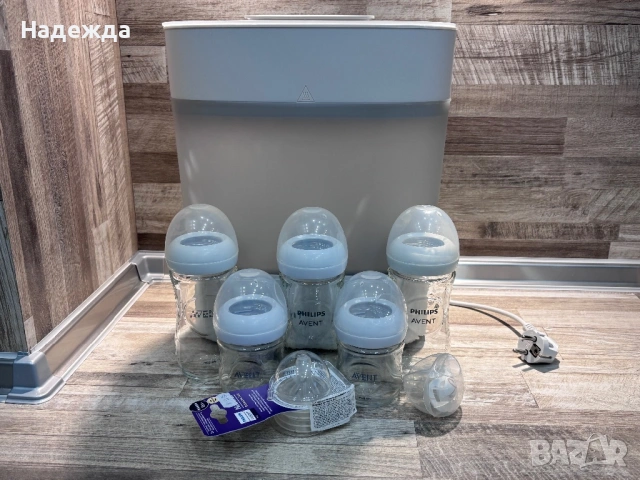 Стерилизатор и бебешки шишета на Philips