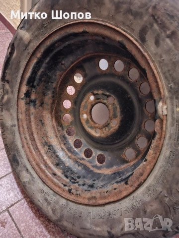 Продавам джанта със стара гума 195/65/15, снимка 4 - Гуми и джанти - 52280785