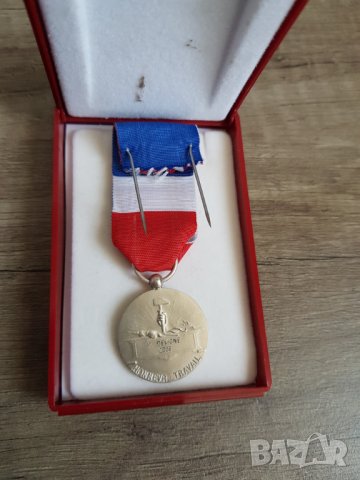 Френски сребърен медал, снимка 3 - Антикварни и старинни предмети - 33512226