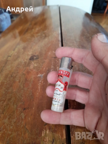 Стара запалка Clipper Smirnoff, снимка 3 - Други ценни предмети - 53248001
